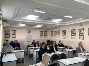 Состоялось совещание с руководителями ГКУ, подведомственных комитету по делам  архивов